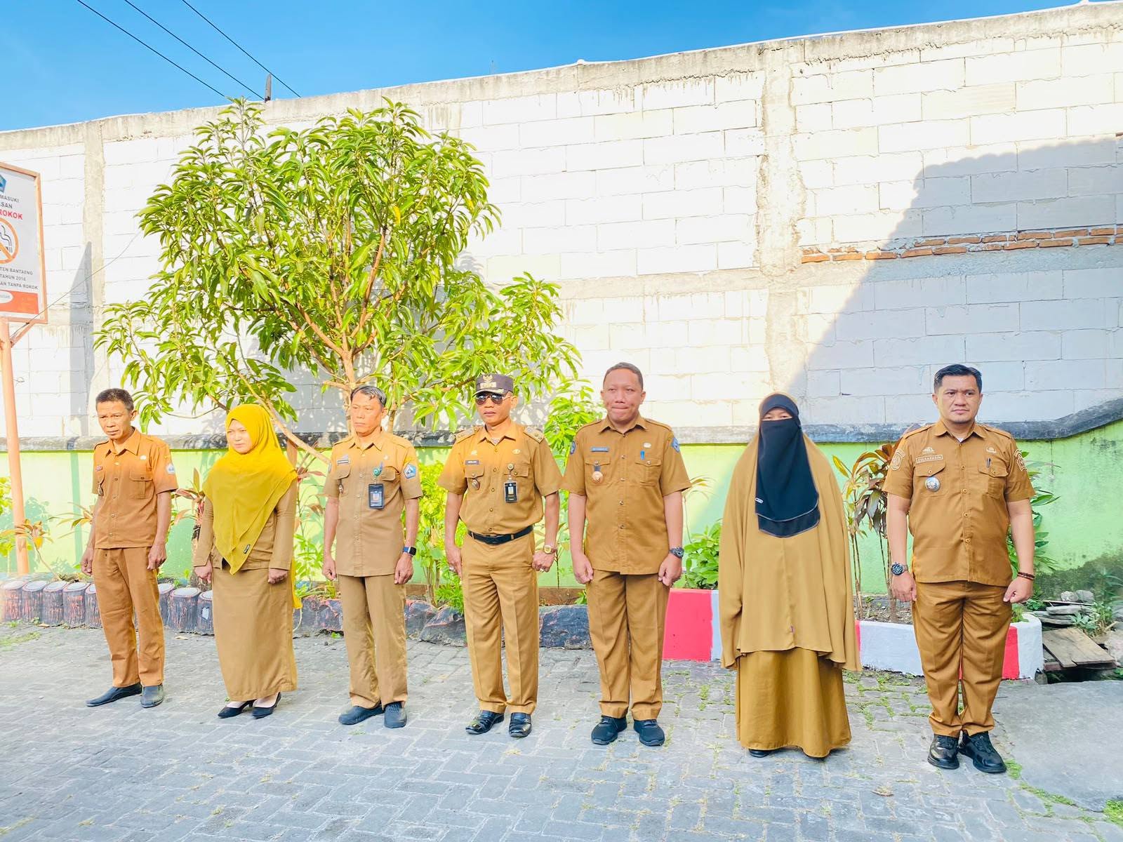 Apel Senin di Kecamatan Bantaeng: Kelurahan Karatuang Tekankan Kebersamaan dan Kedisiplinan ASN