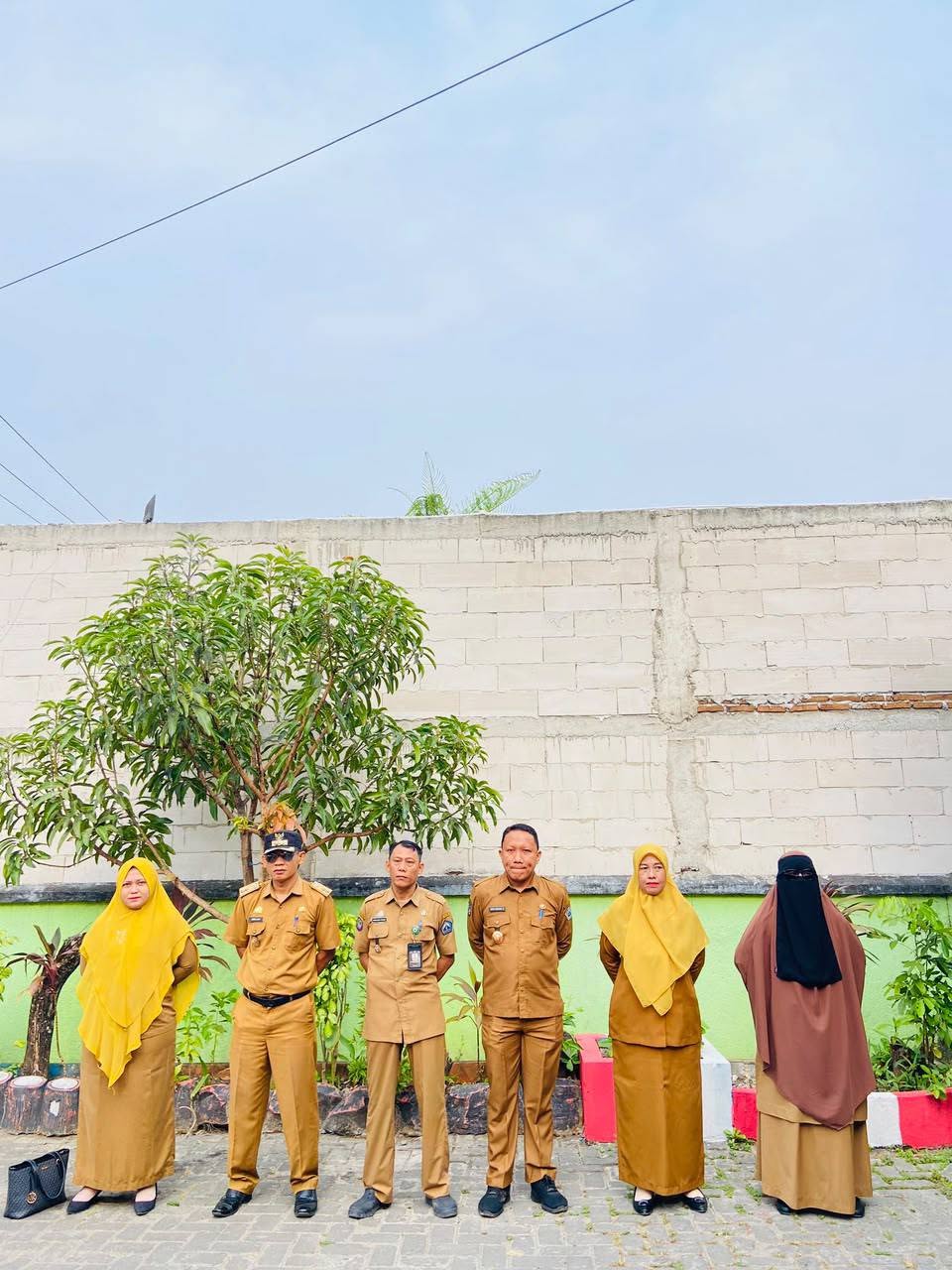 Apel Pagi Gabungan Kecamatan Bantaeng: Perkuat Disiplin, Soliditas, dan Sinergi ASN dalam Pelayanan Publik.